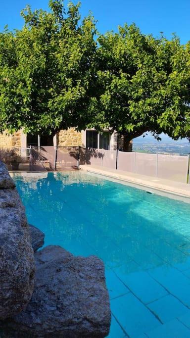 Spacieuse -vue Exceptionnelle- Piscine Saint-Romain-de-Lerps